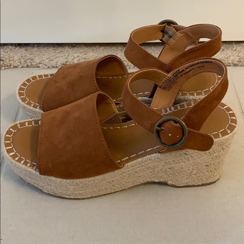Platform wedge - Picture 2 of 4